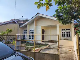 Hitung Tanah Villa Taman Permata Gadog Bogor 286m 4KT Semi Furnish