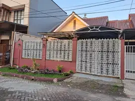 Di Jual Rumah Di Villa Melati Mas SR Serpong Utara Tangerang Selatan