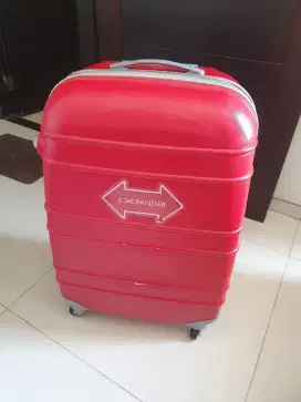 Koper Poloʻ ukuran 24