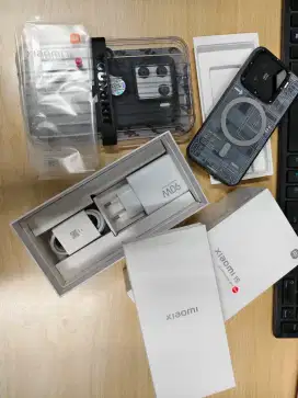 XIAOMI 15 FULLSET 512GB BLACK BARU PAKAI NO MINUS