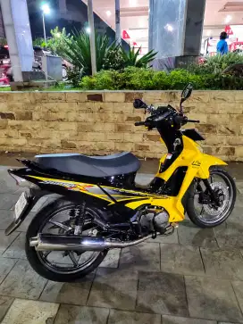Honda Supra X Batman Kuning