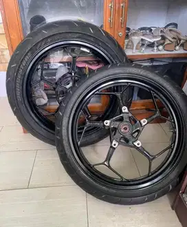 velg original ninja 250 fi