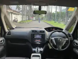 Nissan Serena HWS Panoramic AT 2013 Hitam  NEGO SAMPE JADI