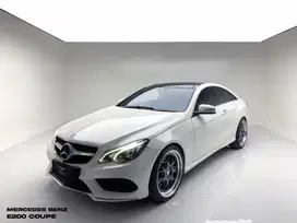 MERCEDES-BENZ E200 COUPE AMG 2014 – WHITE ON BLACK