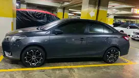 Toyota Limo 2015 Bensin