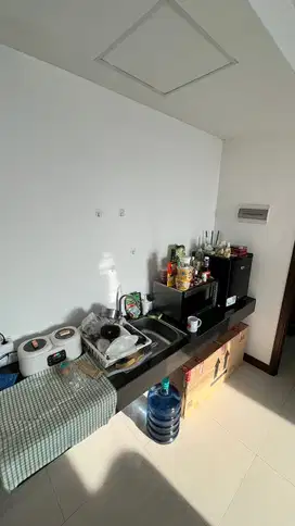 Dijual 1BR AKR Gallery West Furnished View City