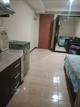 Di Sewakan Apartemen Green Park view Seberang Halte Bus way Sumur Bor