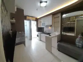 DIJUAL CEPAT BU 2BR FURNISH SIAP HUNI APARTEMEN BASSURA CITY