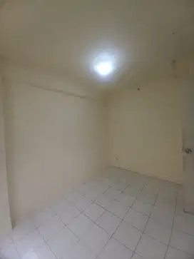 Sewa Murah Apartemen gading nias Bougenville lt 22  Non furnish