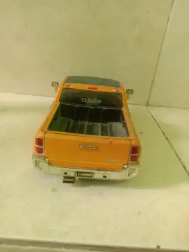 Die Cast Miniatur Mobil DUB City