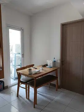 Disewakan 2 BR Connecting Studio Tokyo Riverside Apartment PIK 2 FF