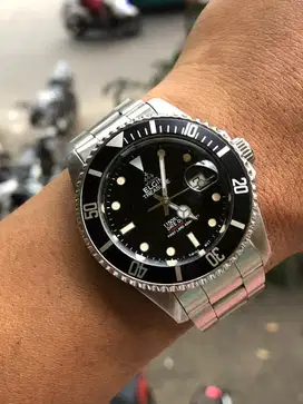 Elgin Treasure Submarine Eta Movement Quartz 38mm