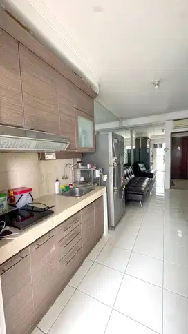 Disewakan Apartemen Mediterania Garden 2 Full Furnished