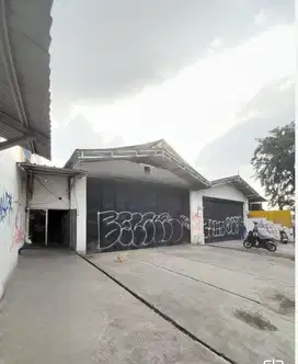 Disewa 2 Ruko  Ex Showroom Mobil  Lokasi Komersil Pondok Bambu