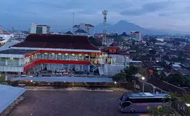 HOTEL TERBAIK BINTANG 4 DEKAT TUGU JOGJA
