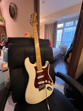 RAGS ELECTRIC GUITAR GITAR LISTRIK STRAT