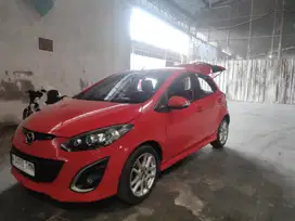 Mazda 2 2012 Bensin