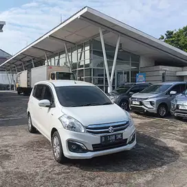 SUZUKI ERTIGA GX MANUAL TAHUN 2017 WARNA PUTIH