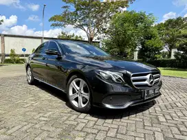 KM17rb E250 AVANTGARDE 2017 E250 2017 E250 2017 E250 W213 mercy E250