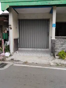 Sewa ruang usaha