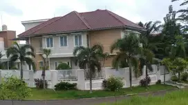 Dijual rumah hook cluster Sentul city