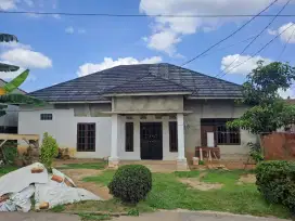 DIJUAL CEPAT RUMAH LUAS HALAMAN LUAS