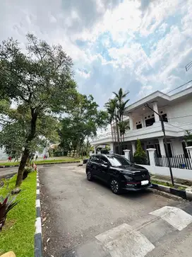 Dijual rumah murah hoek Daerah Soekarno Hatta