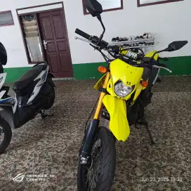 Kawasaki dtrackerSE
