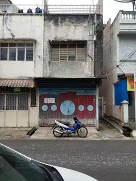 Jual rumah daerah Serdang HM Yamin, lokasi strategis untuk hunian