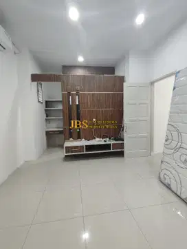 Dijual Cepat! Villa Komplek Grand Legian Jalan Kapten Muslim - Medan
