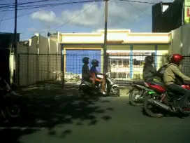 Ruko di Jl. Raya Kopo Bihbul