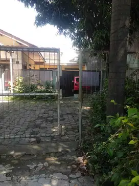 Rumah di Mainroad Kota, Murah dibawah NJOP