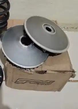 Pully Custom Merk Astro