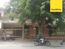 Rumah Dijalan Residen Sudirman Surabaya