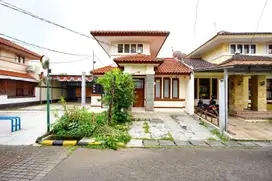 Rumah Hadap Selatan LT 112 SHM 15 Mnt ke Supermal Karawaci J-22034