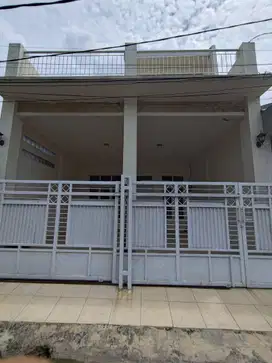 Rumah SHM 2 Lt Strategis 15 Mnt ke Mall Teraskota Dibantu KPR J-32242