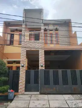 Rumah 4 Kamar Tidur SHM 10 Mnt ke CBD Ciledug Family Mall J-33313
