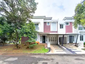 Rumah Mewah 4 Kamar Tidur 7 Mnt ke Summarecon Mall Serpong J-27468