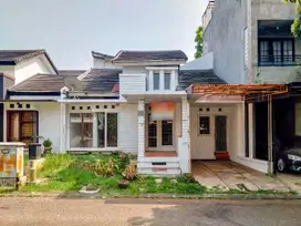 Rumah Siap Huni 2 Lantai Akses Dekat Stasiun Sudimara Bisa KPR J-21665