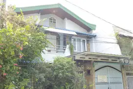 Rumah 4 KT Strategis 8 Menit ke RS Premier Bintaro Hadap Timur J-13180
