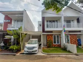Rumah SHM Terawat 10 Menit ke Stasiun Jurang Mangu Siap Huni J-24666