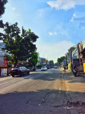 PROPERTI KOMERSIAL KEBAYORAN BARU GANDARIA RADIO DALAM PONDOK INDAH