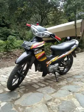 Jupiter Z Kumplit