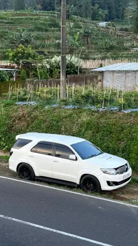Fortuner 2KD non VNT ganteng