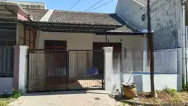 Rumah Siwalankerto permai Cocok untuk Kos Dekat Uk Petra & Ahmad Yani
