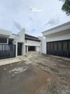 Rumah Di Tulodong Kebayoran Baru Dekat Scbd