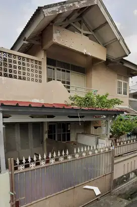Jual via lelang Rumah sangat strategis di kota bambu selatan