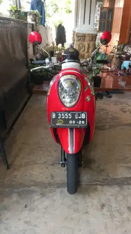 Honda Scoopy 2016