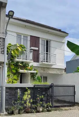 Jual Cepat Rumah Murah Dua Lantai di Graha Mitra Asri Surabaya