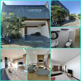 Rumah 2lantai minimalis modern dalam kawasan perum jln kaliurang KM 8